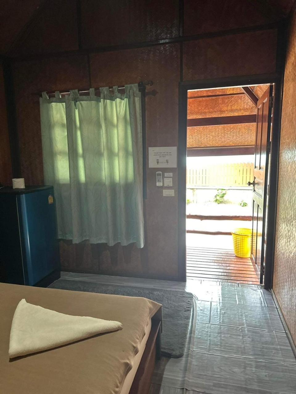 Buddha Raksa Thong Nai Pan Yai Εξωτερικό φωτογραφία